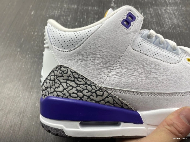 HYPE Bryant 3 Jordan 869802-907 Retro Kobe PE 0812